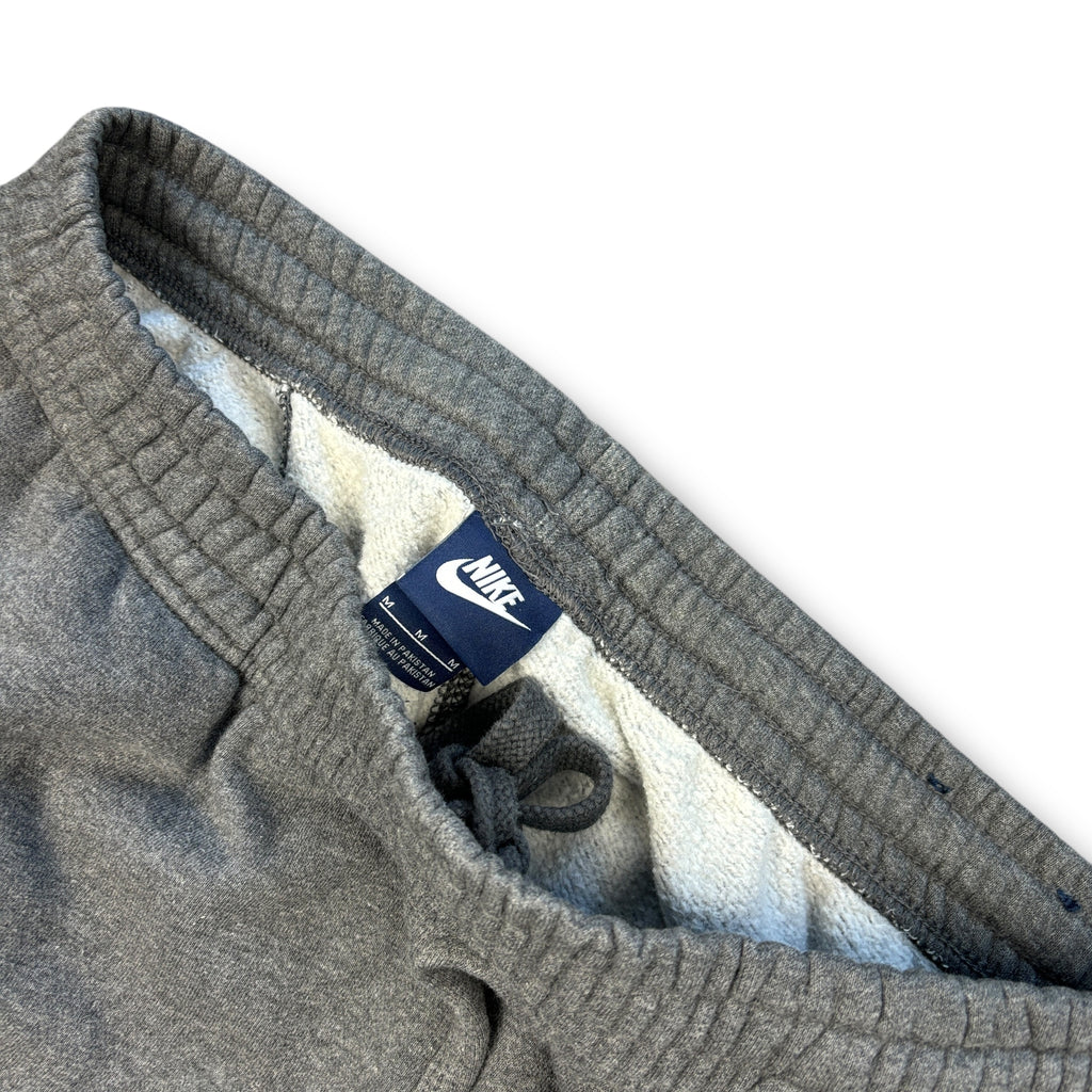 00s Baggy Nike Joggers (M)