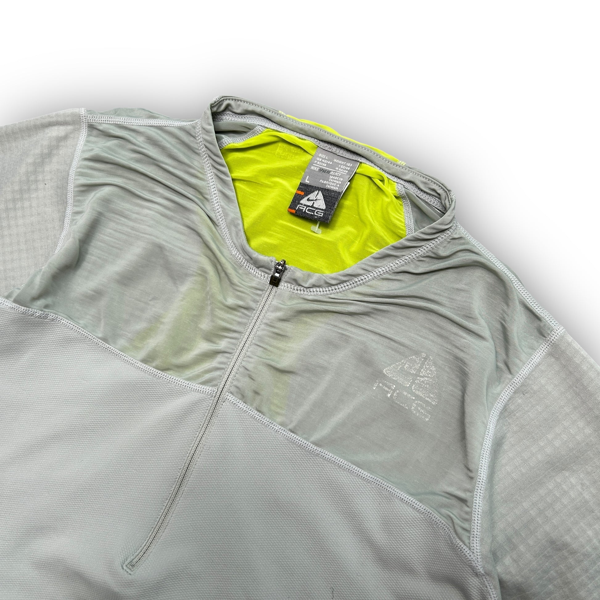 00s Nike ACG Mesh T-Shirt (L)