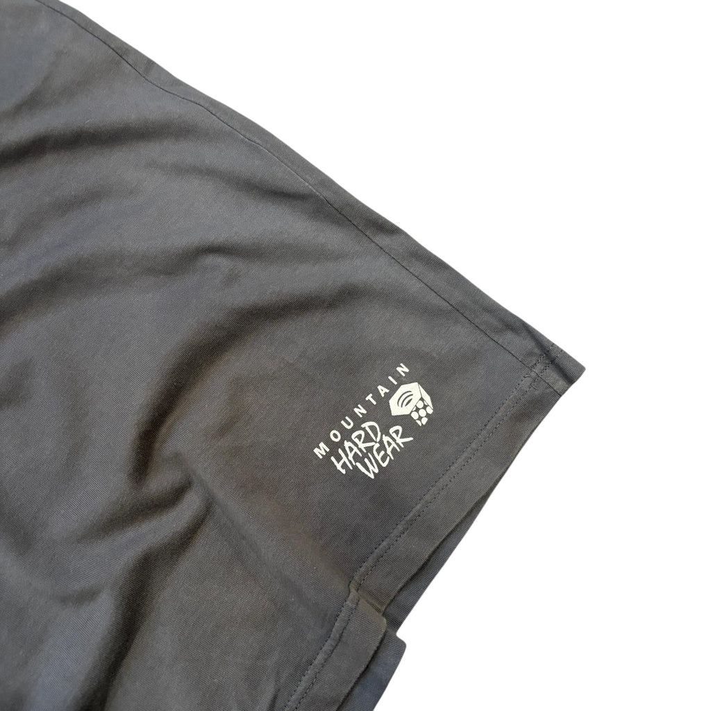 00s Mountain Hardwear T shirt (L)