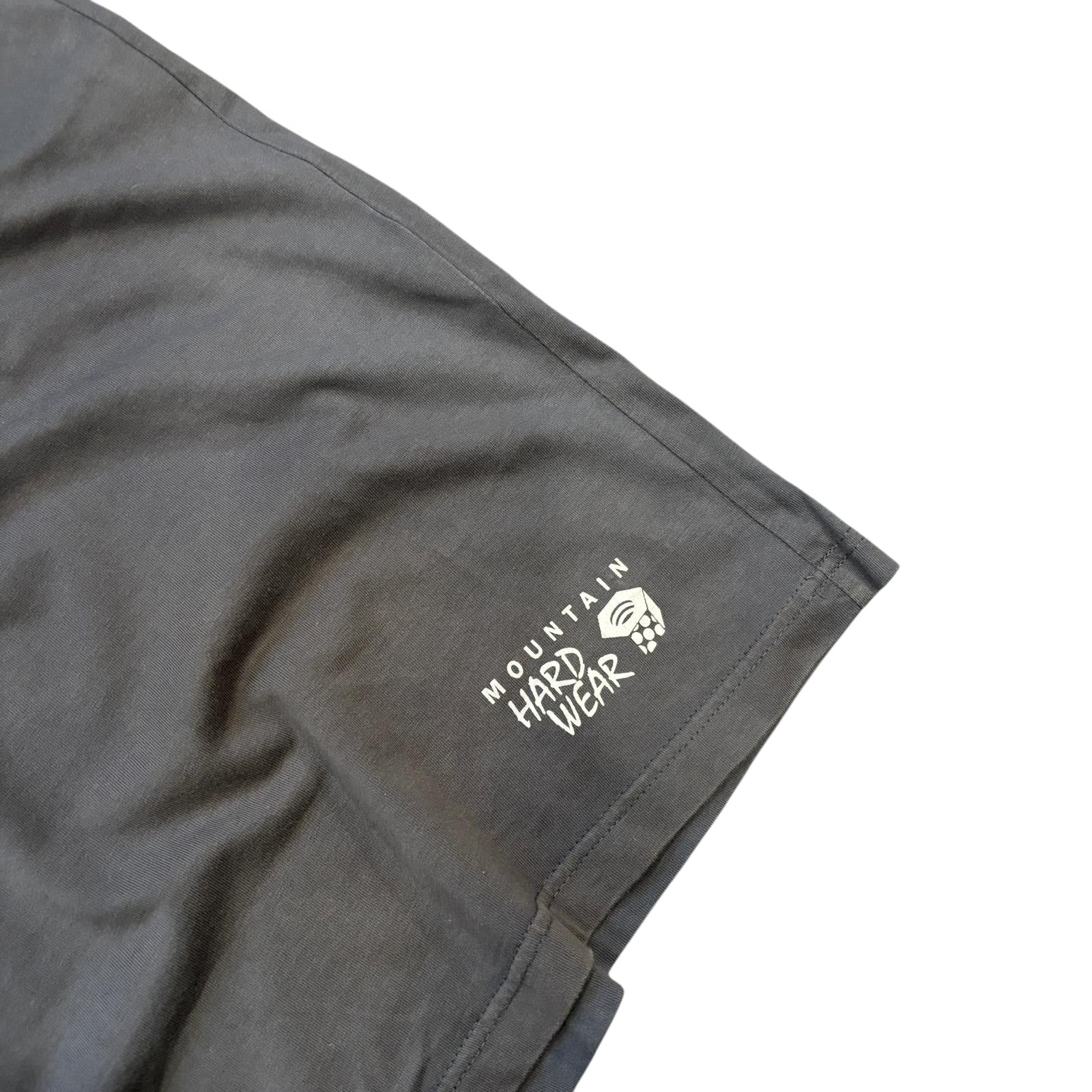 00s Mountain Hardwear T shirt (L)