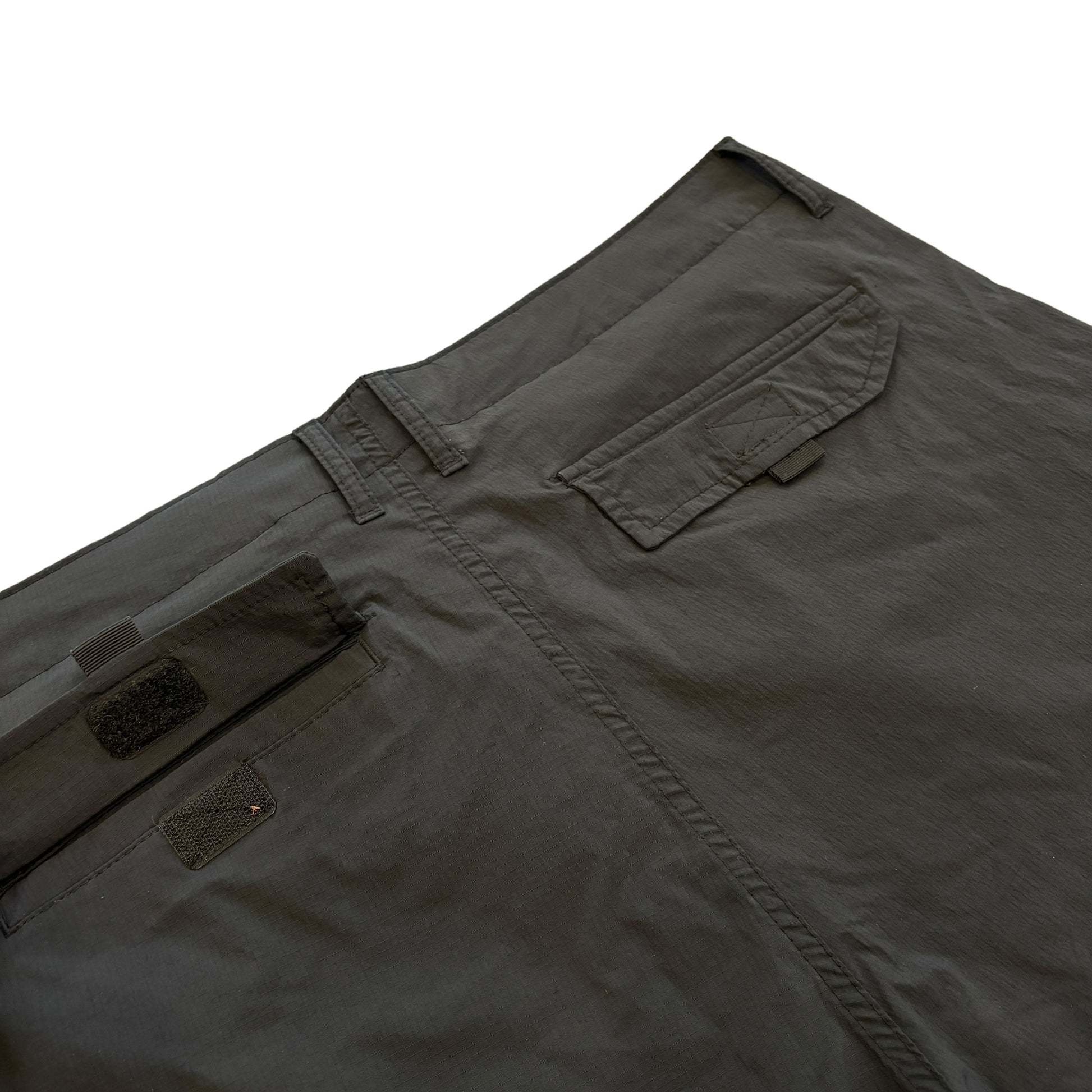 00's Oakley Utility Shorts (34W)
