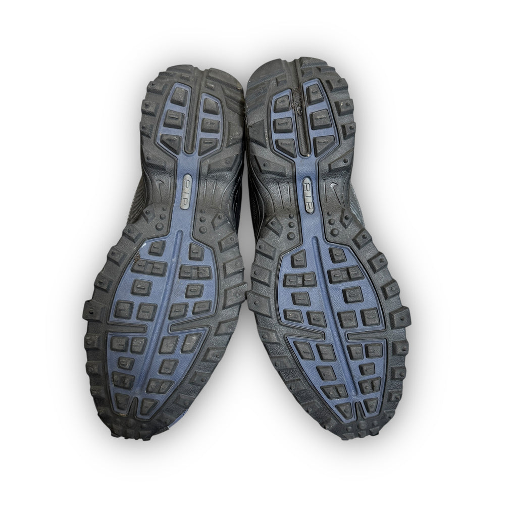 2001 Nike ACG Terro Contego Trainers (9UK)