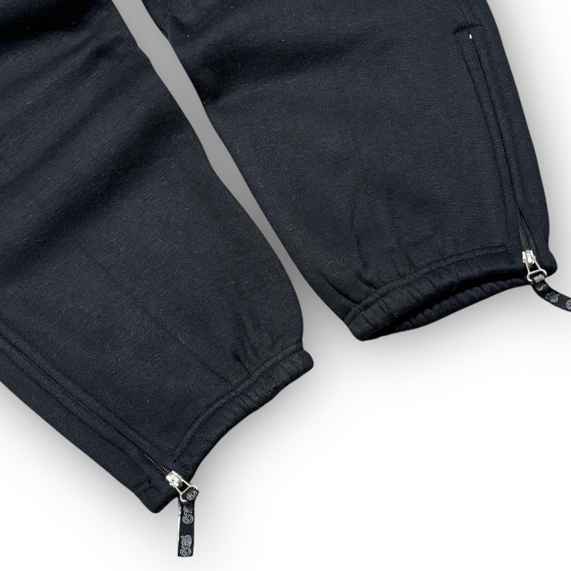 00s Akademiks Full Tracksuit (M)