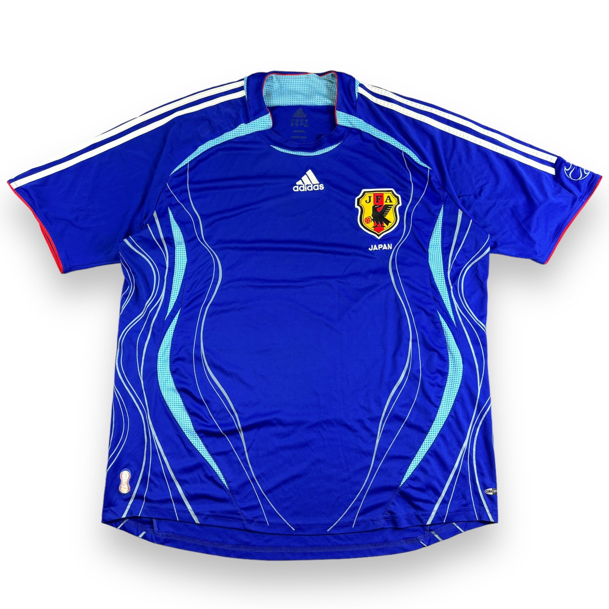 2006 Japan Home Football Shirt (XL)