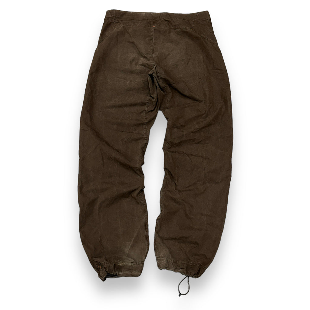 Vintage Arcteryx Brown Cargo Trousers (32)