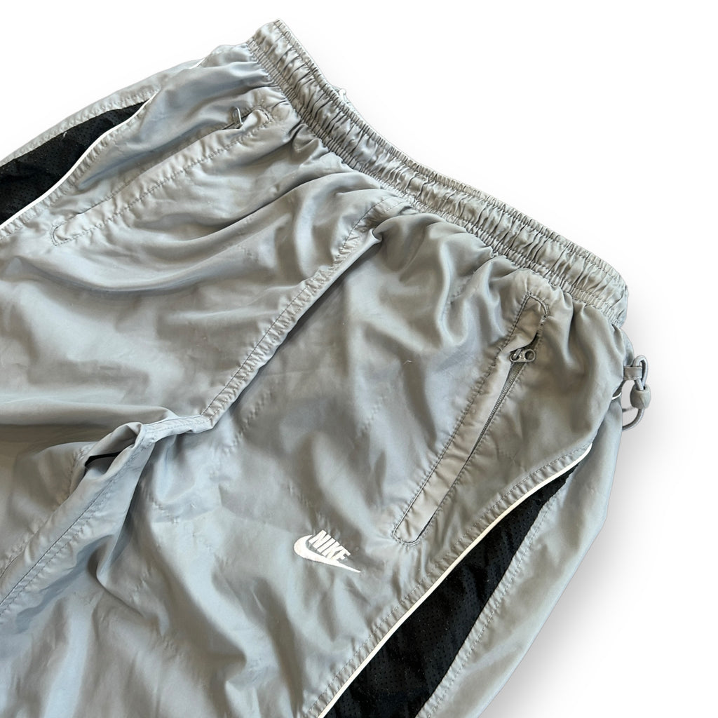00s Grey Nike Baggy Joggers (M)