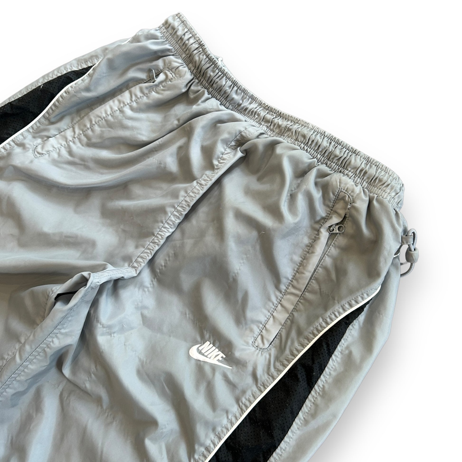 00s Grey Nike Baggy Joggers (M)