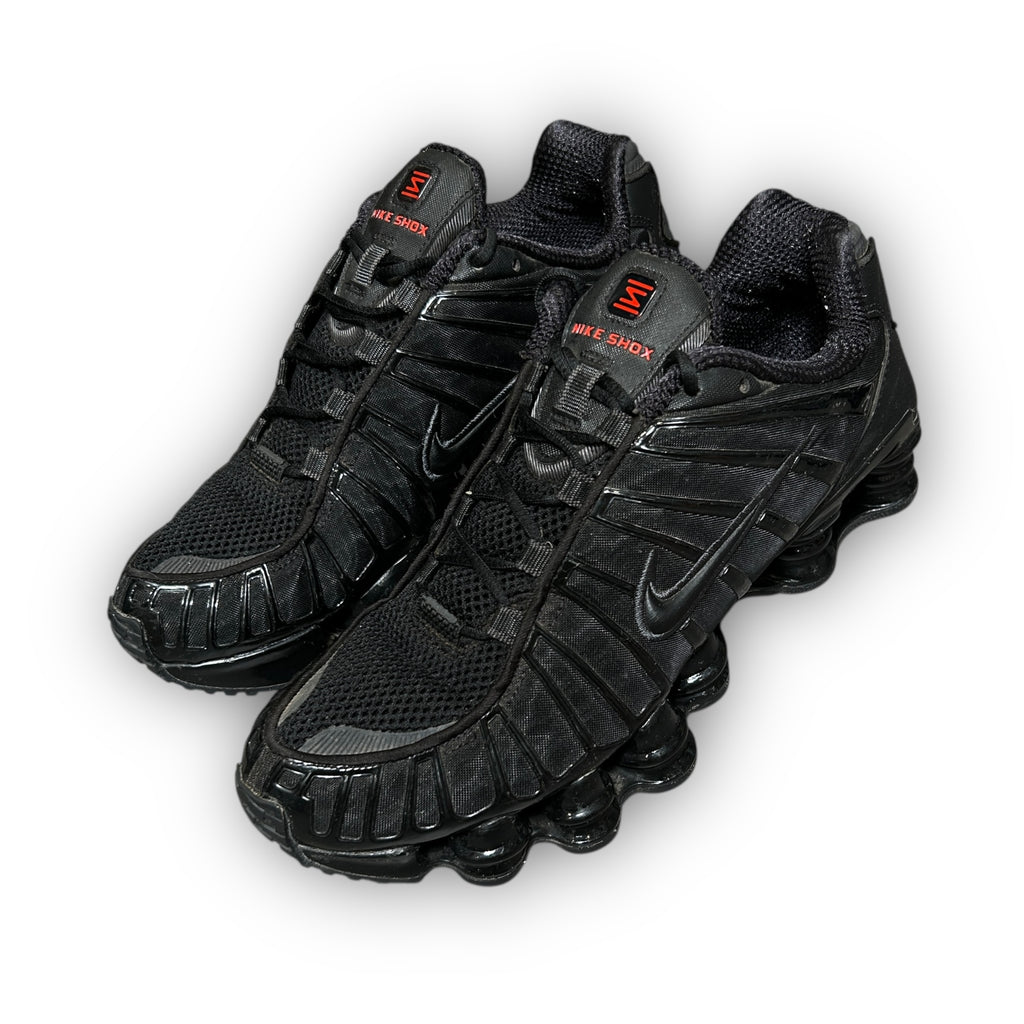 Black Nike Shox TL (7UK)