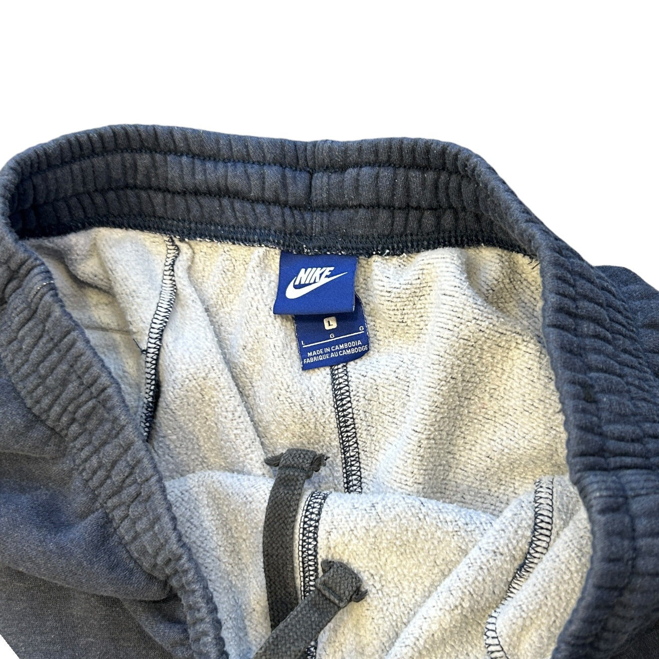 06 00s Baggy Nike Joggers (L)