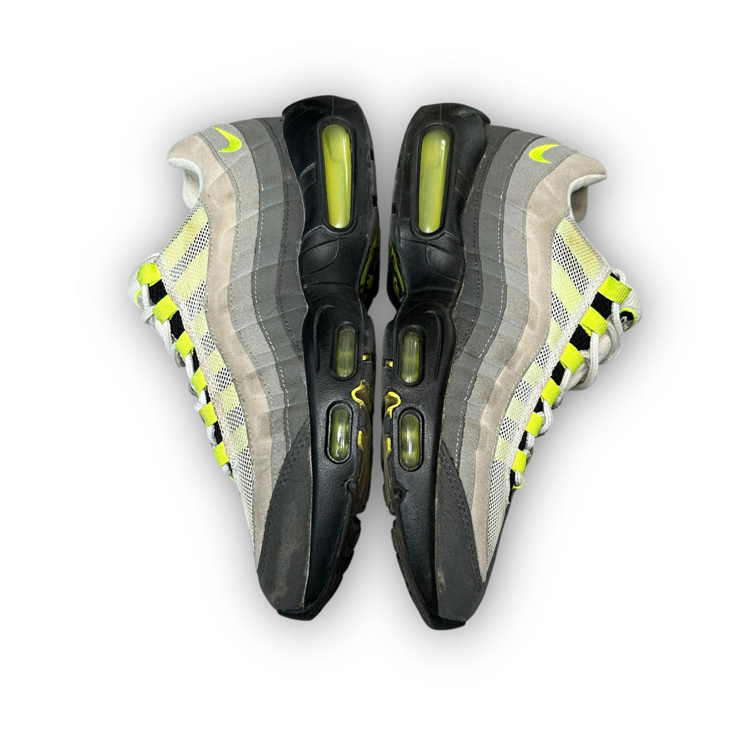 2015 Nike Air Max 95 OG Neon (7.5UK)