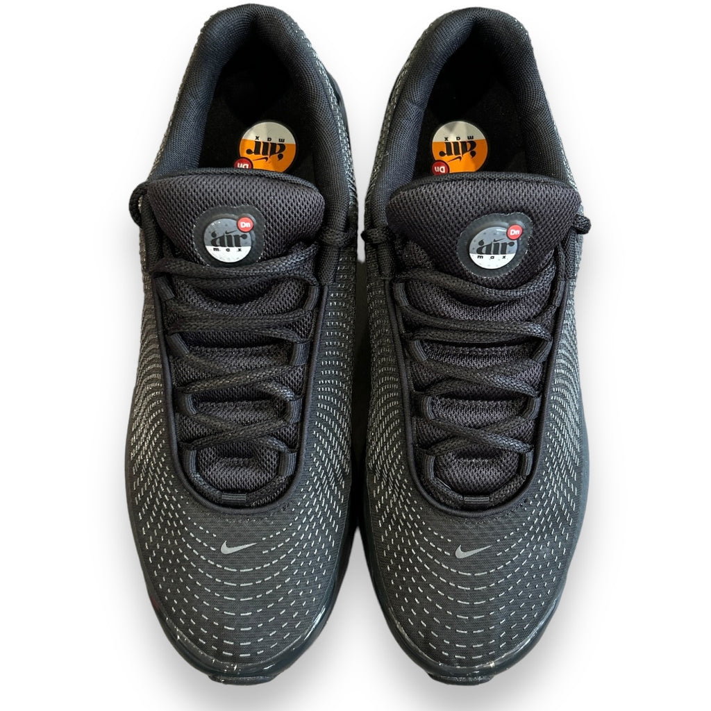 Black Nike Air Max Dn (9uk)