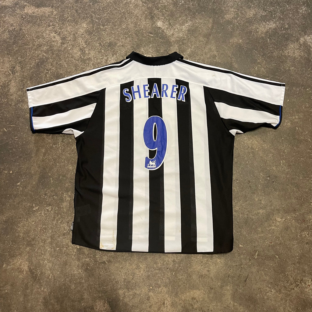 2003/05 Newcastle Home Football Shirt (#9 SHEARER)