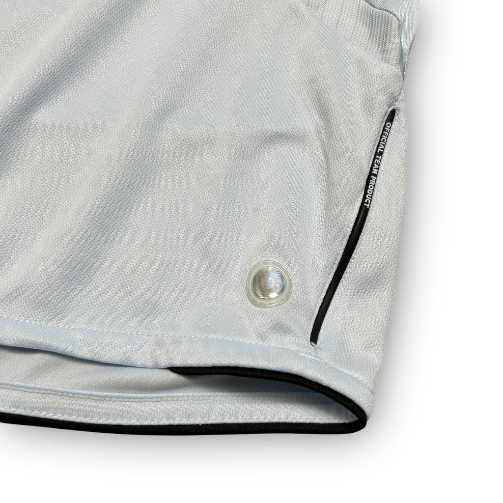 2005/06 Chelsea Away Football Shirt (M)