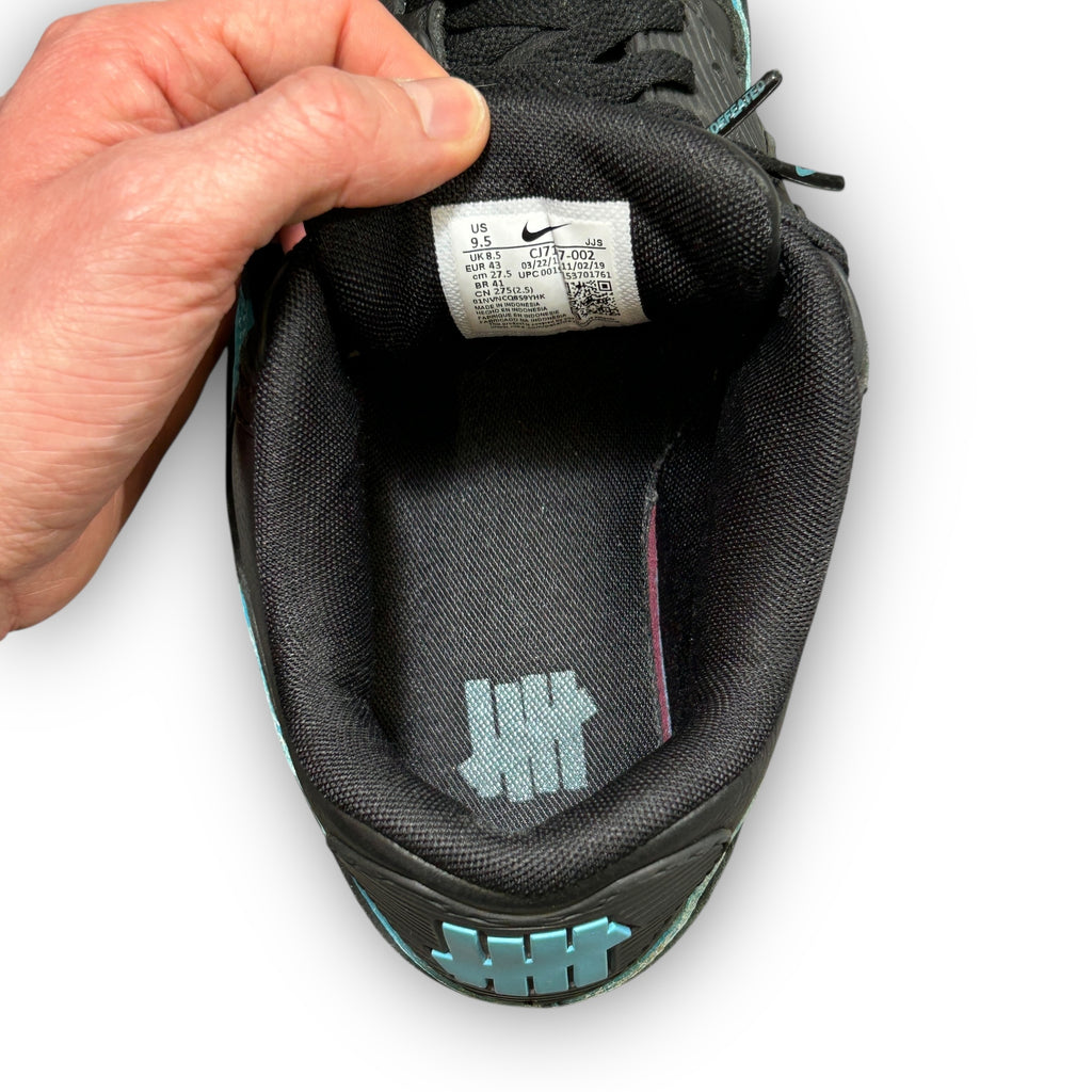 Nike Air Max 90 Undefeated (8.5UK)