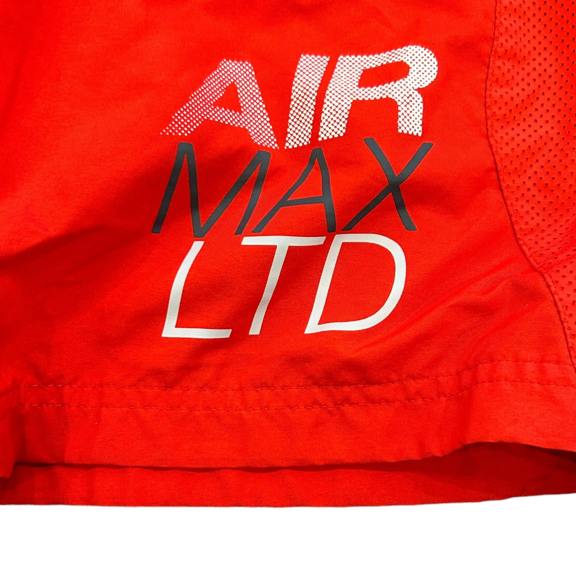 00s Red Nike Air Max Shorts (S)