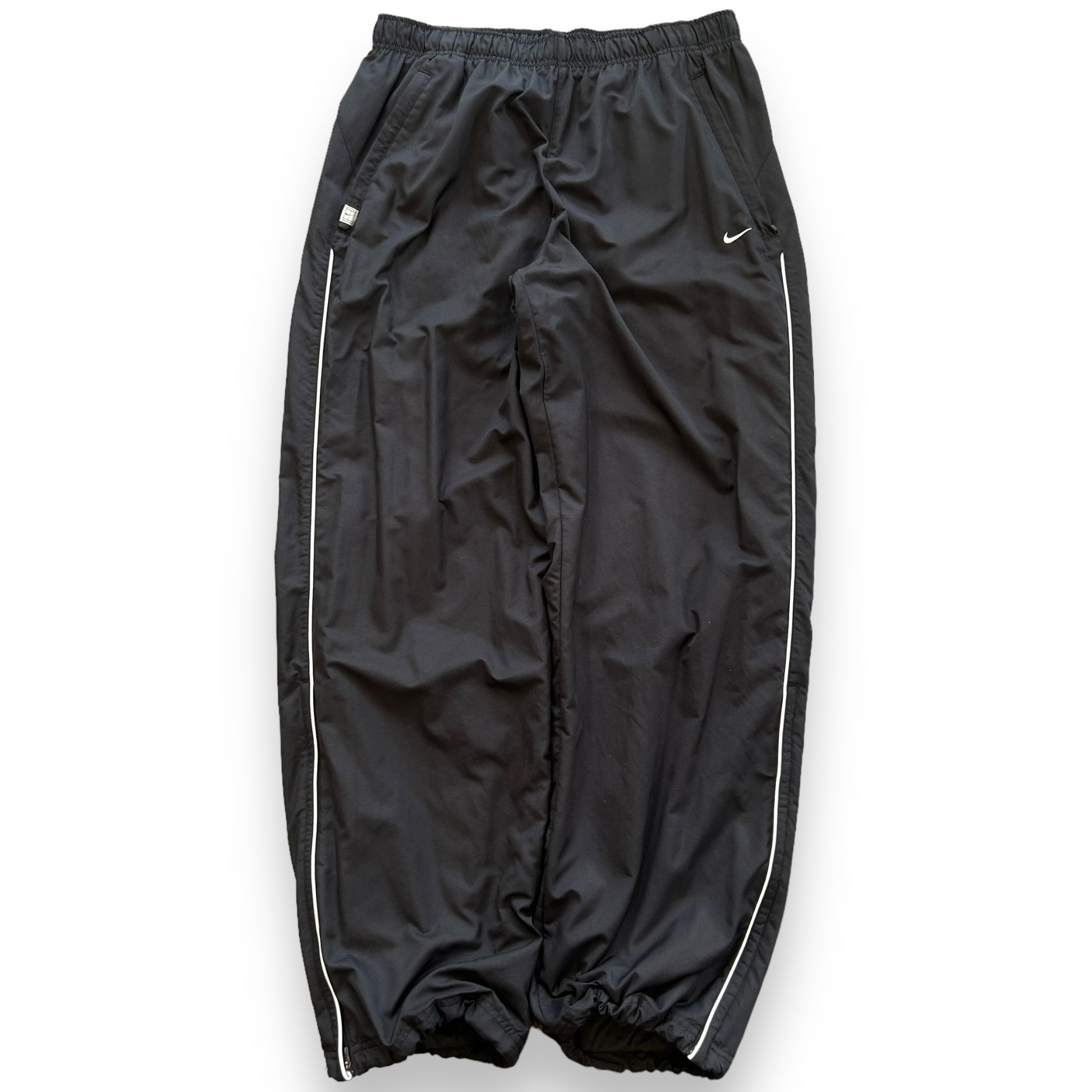 00s Black Nike Baggy Joggers (XL)