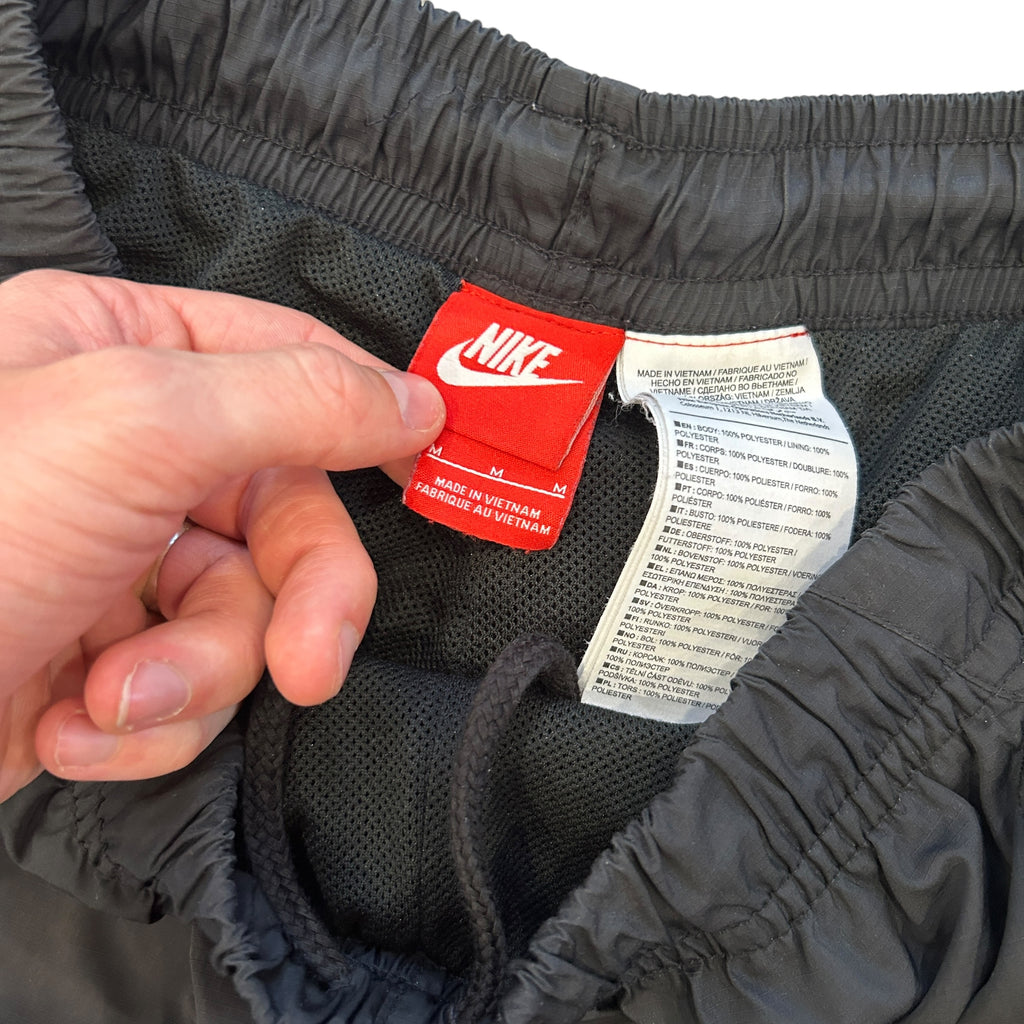 00s Nike Shorts (M)