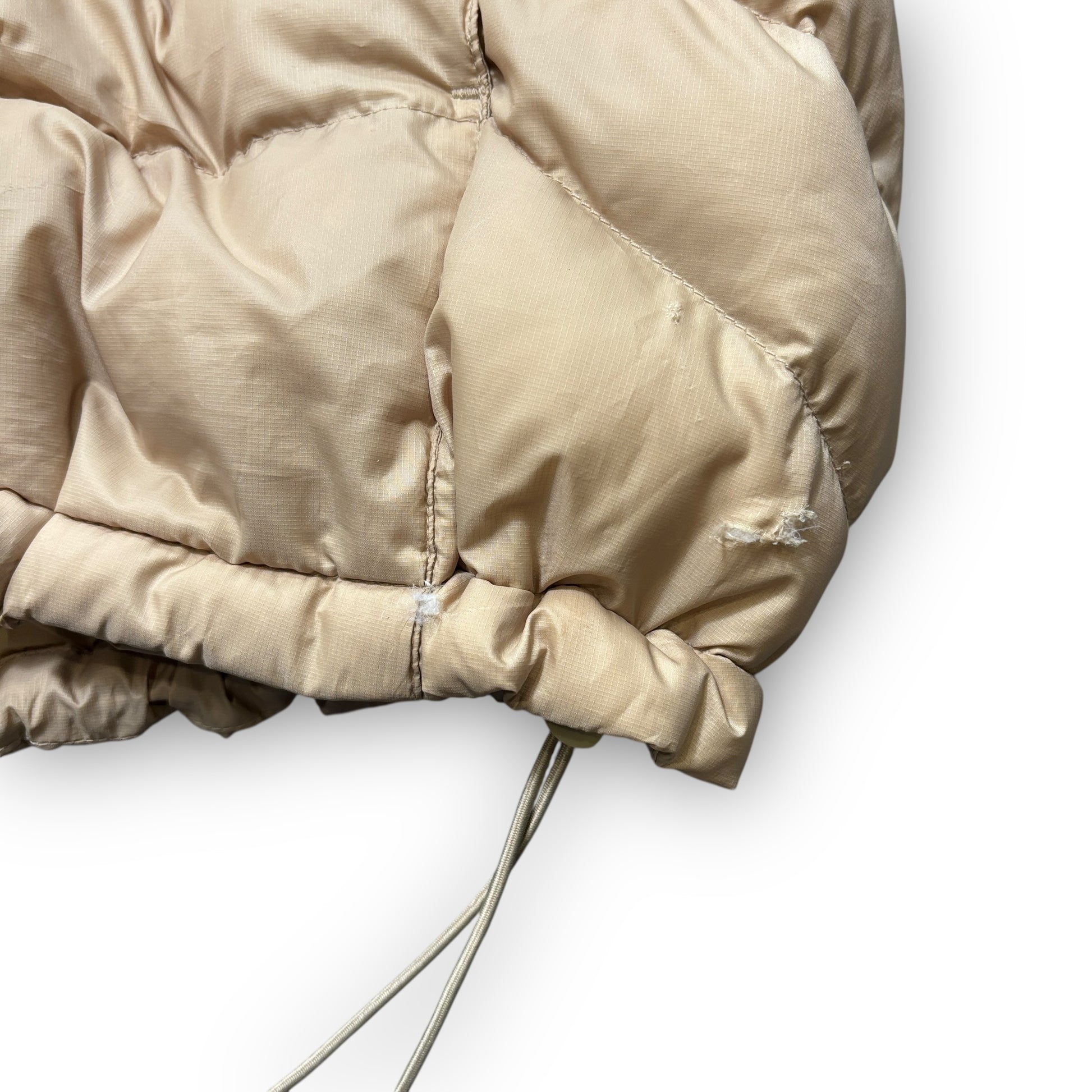 FW22 Supreme Puffer Jacket (M)