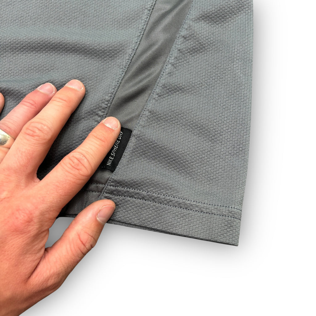 00s Nike Sphere Dry T-Shirt (M)