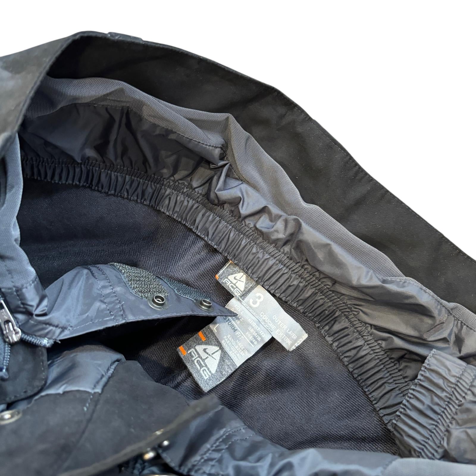 00s Nike ACG Trousers (L)