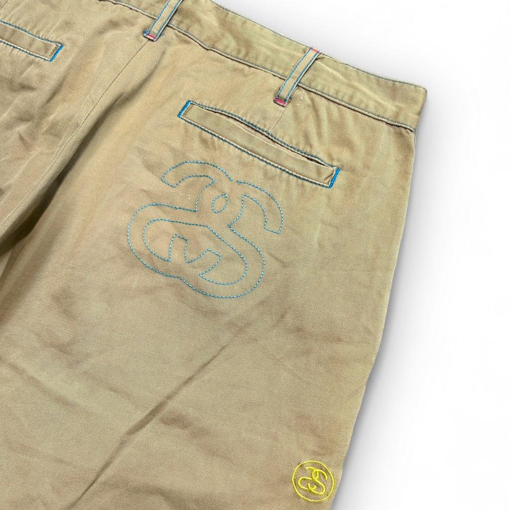 00s Baggy Embroidery Stussy Shorts (34")
