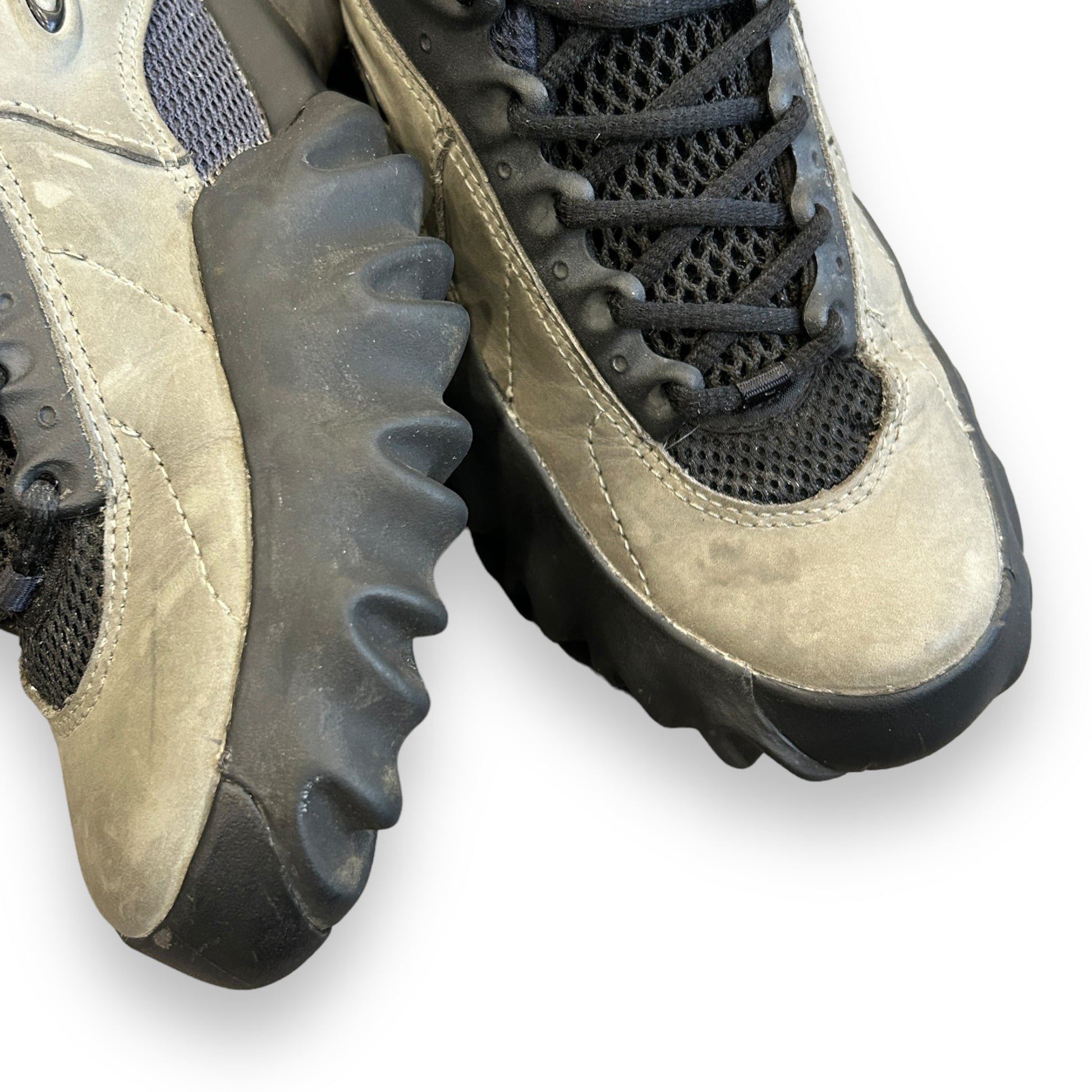 00s Oakley Chopsaw Shoes (6uk)
