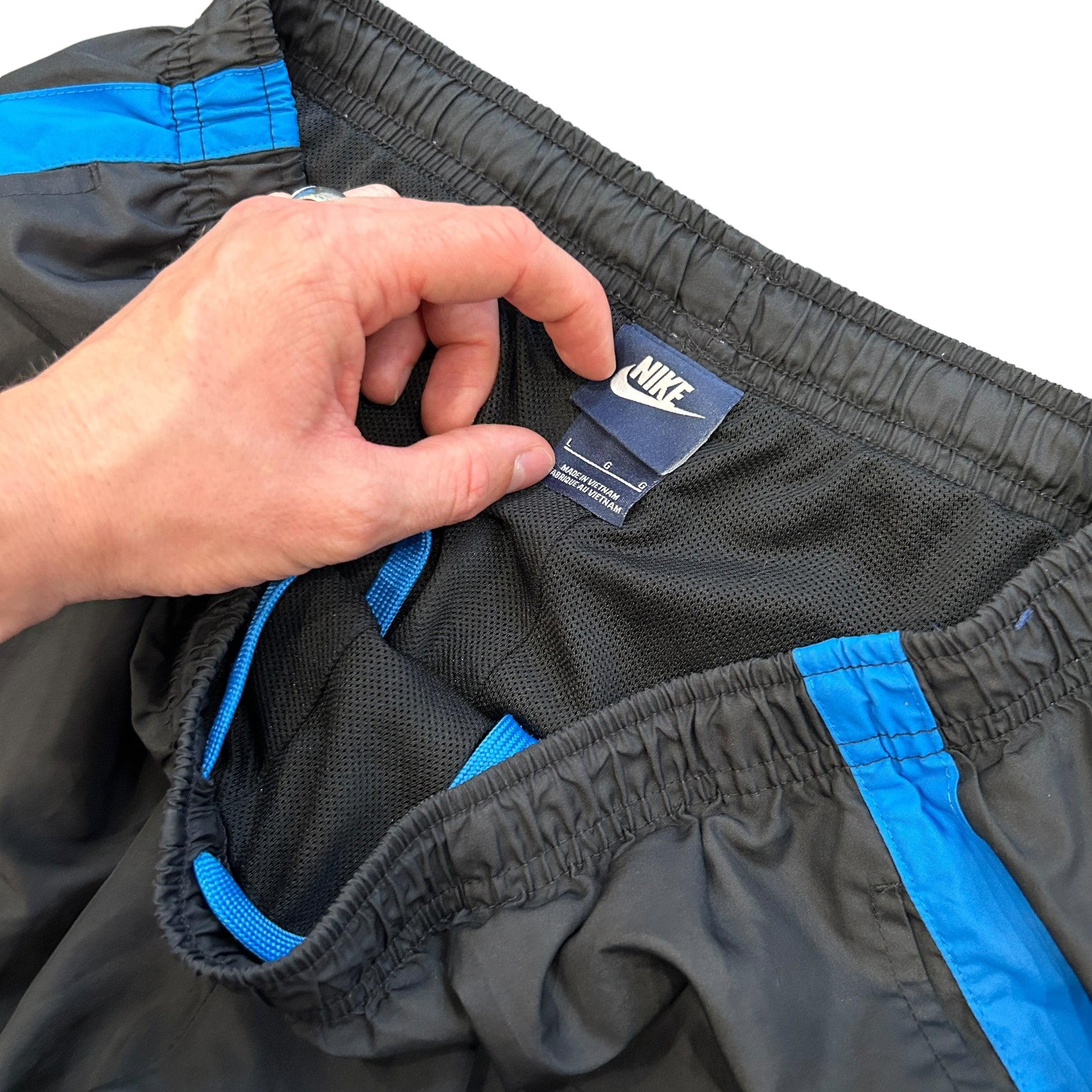 00s Black Nike Tracksuit (L)