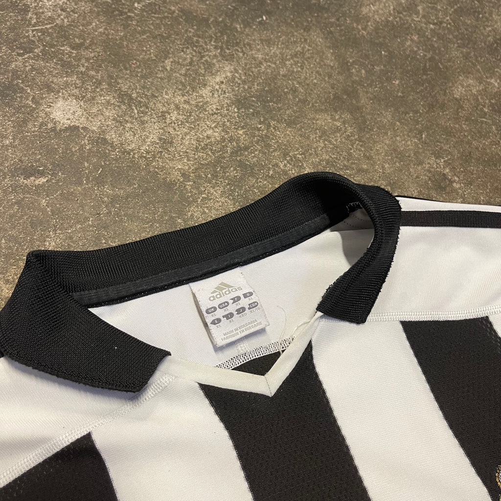 2003/05 Newcastle Home Football Shirt (#9 SHEARER)