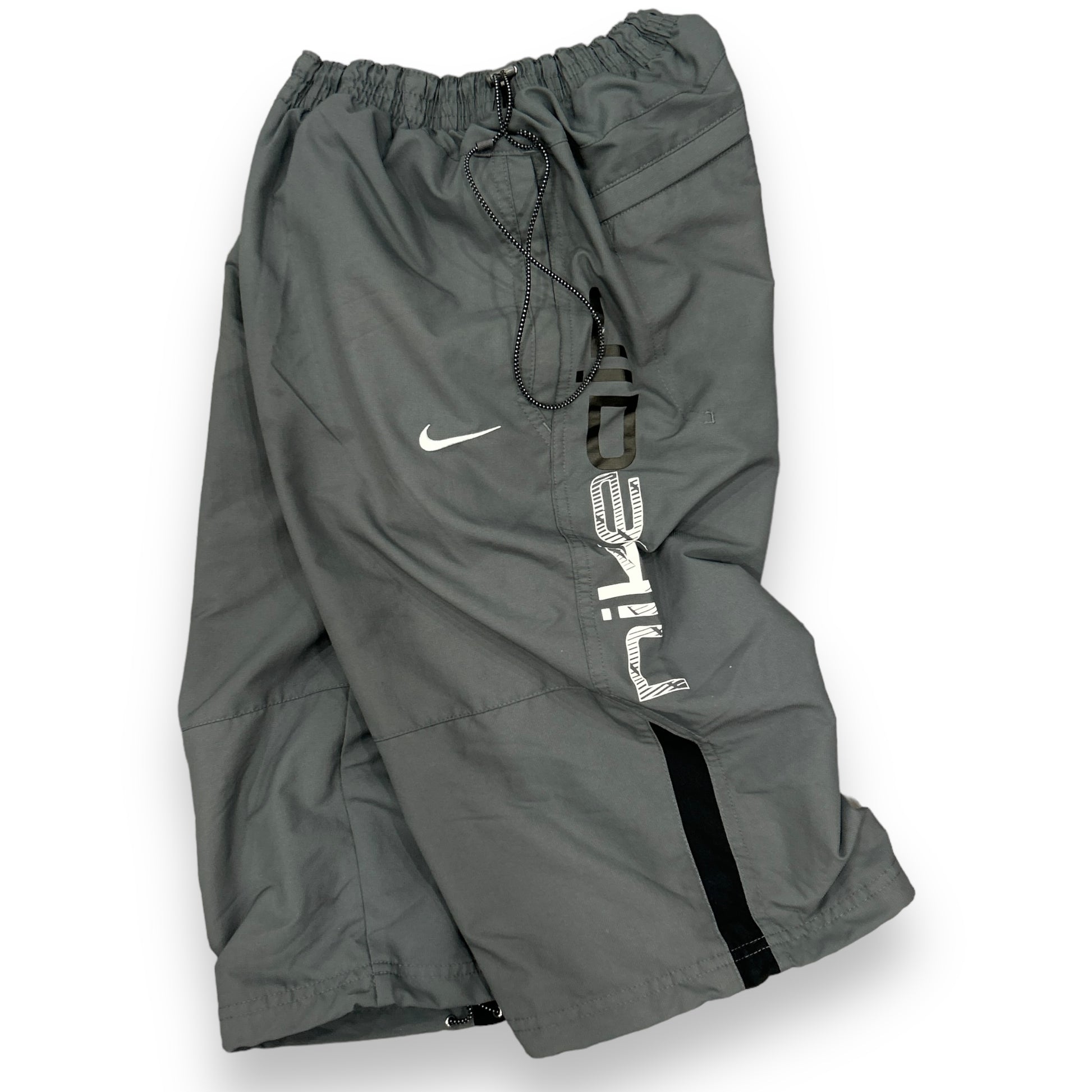 00s Grey Nike Air Shorts (M)