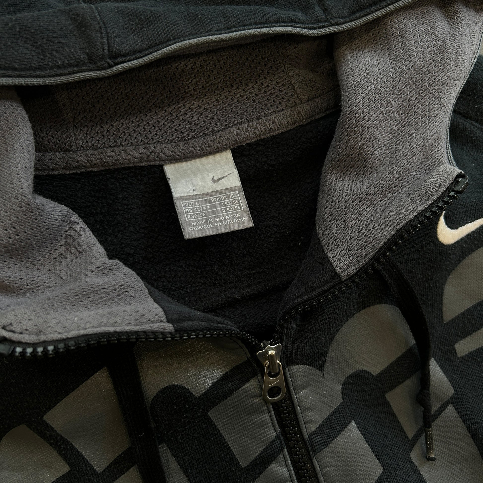 00s Nike Air Max Embroidered Hoodie (L)
