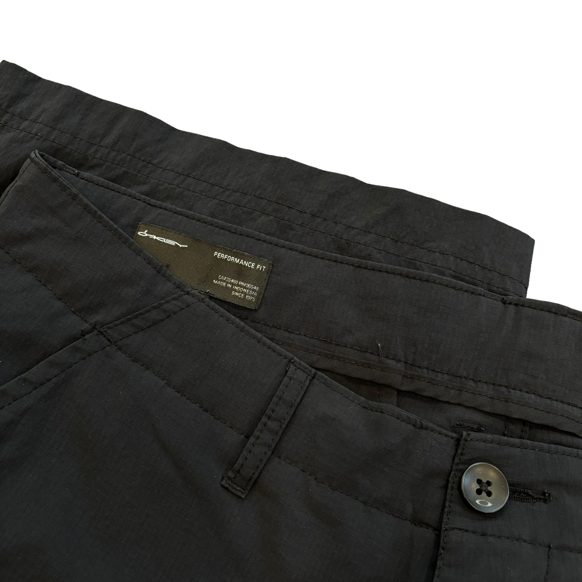 00's Oakley Utility Shorts (34W)