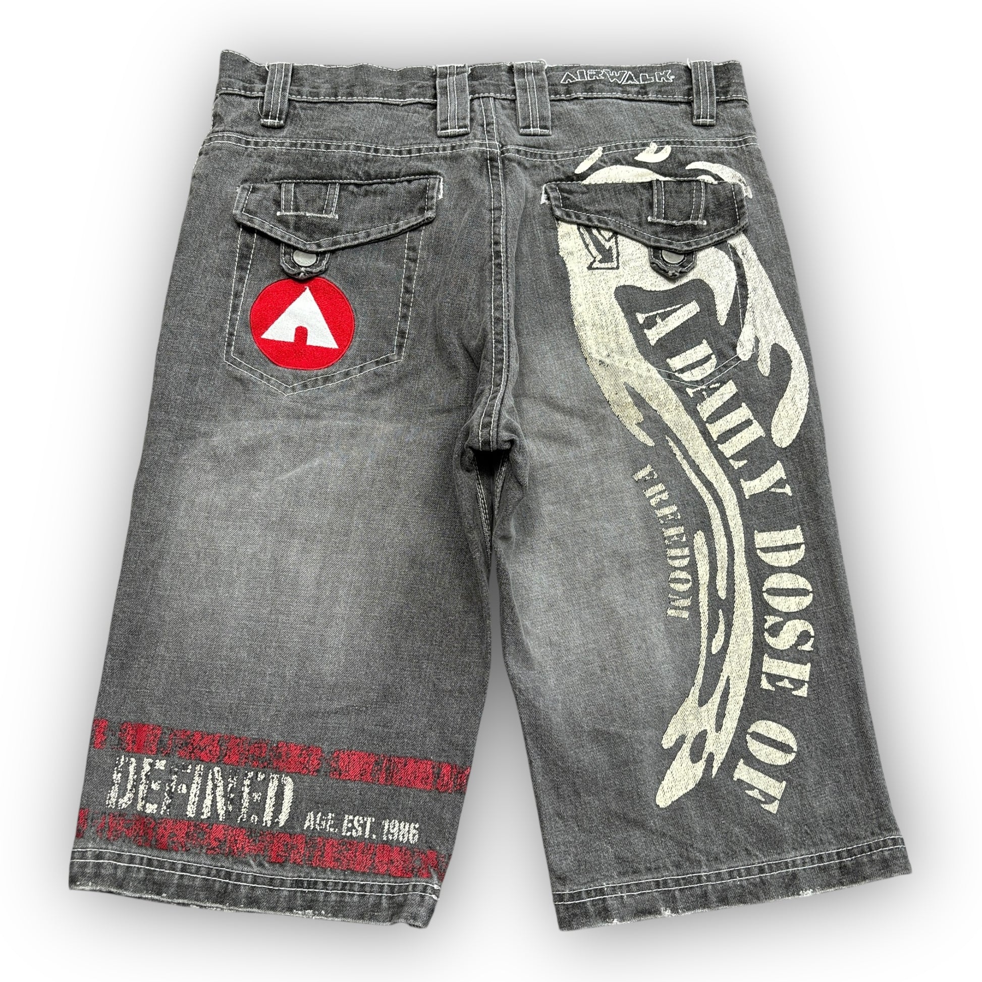 00s Airwalk Embroidered Jorts (32")