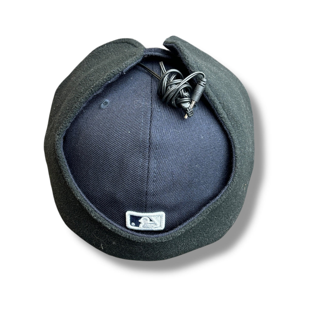 New Era Built-in Headphone Dog Ear Fitted Cap (7 1/4)