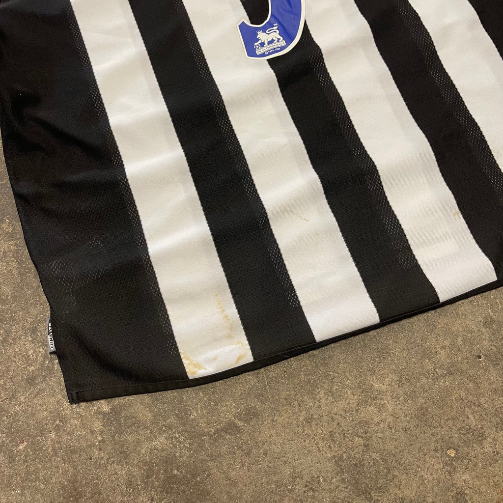 2003/05 Newcastle Home Football Shirt (#9 SHEARER)