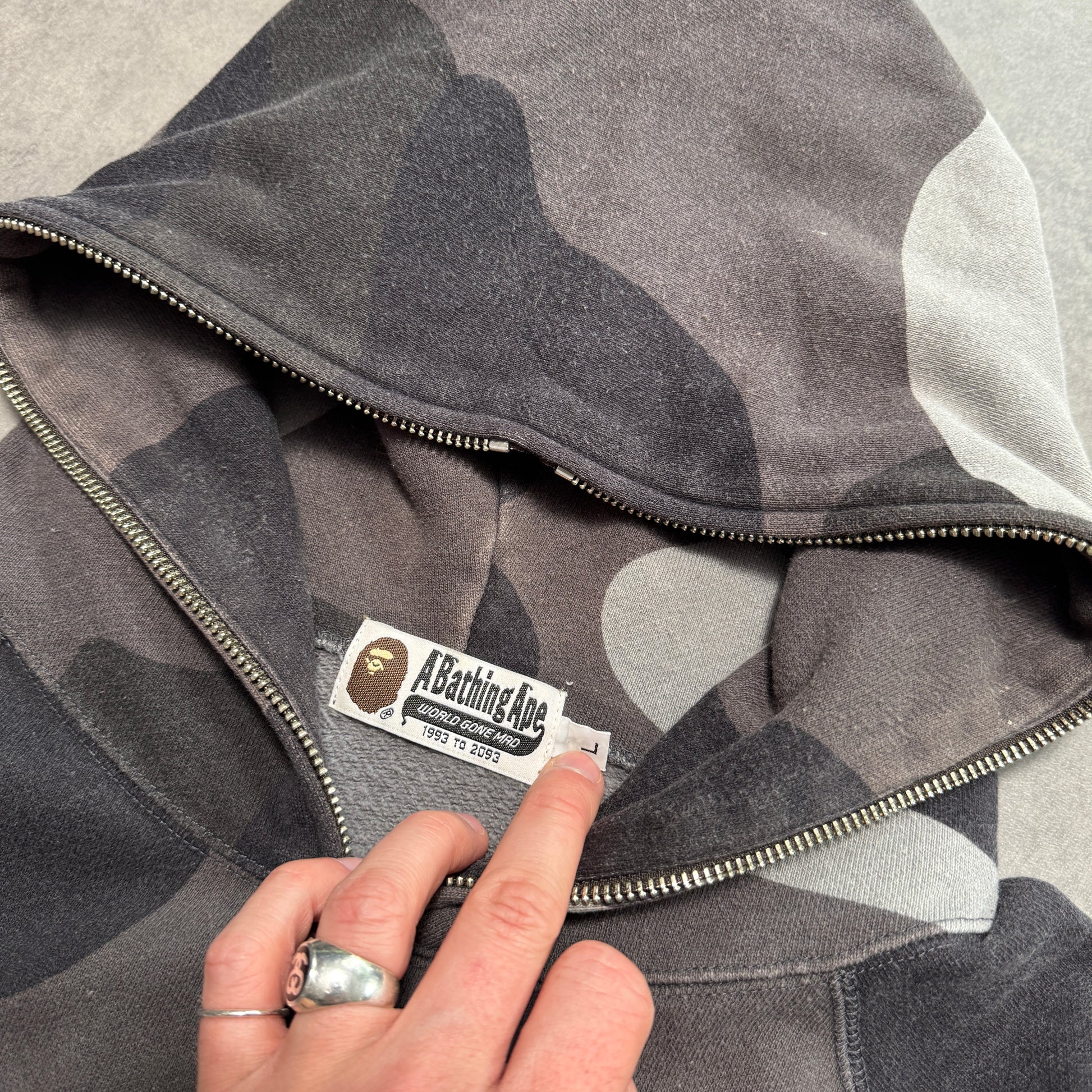 Bape Camo full Zip Hoodie (L)