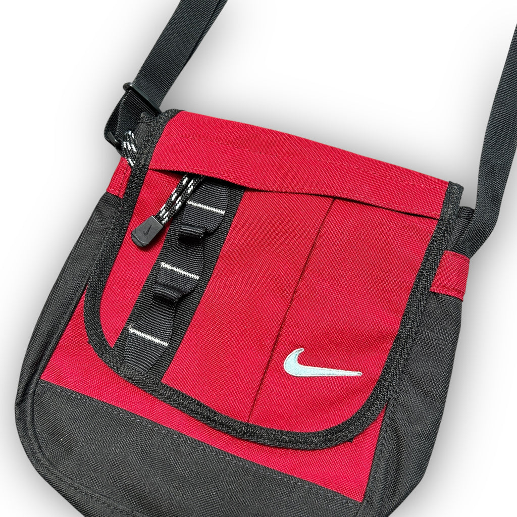 00s Nike Side Bag