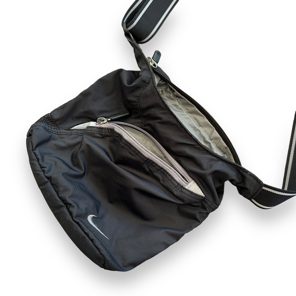 00s Nike Side Bag