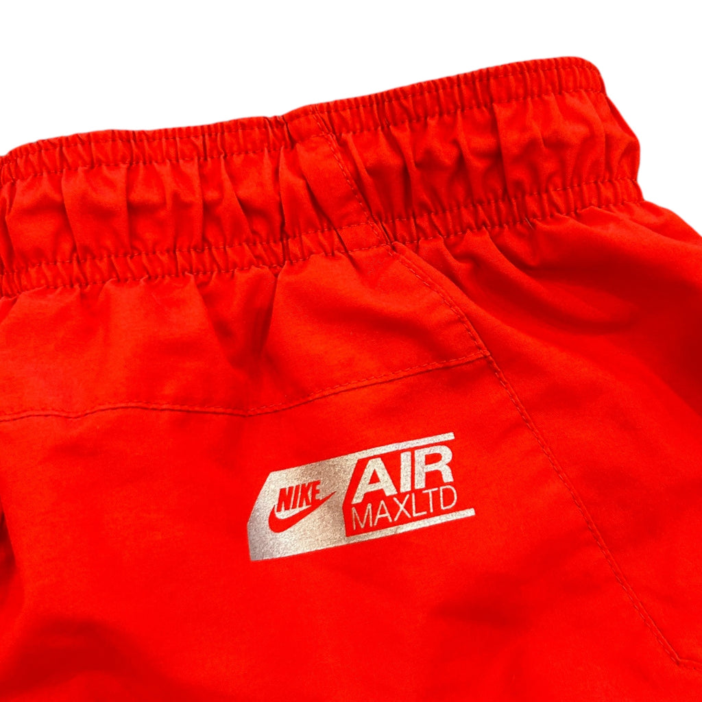 00s Red Nike Air Max Shorts (S)