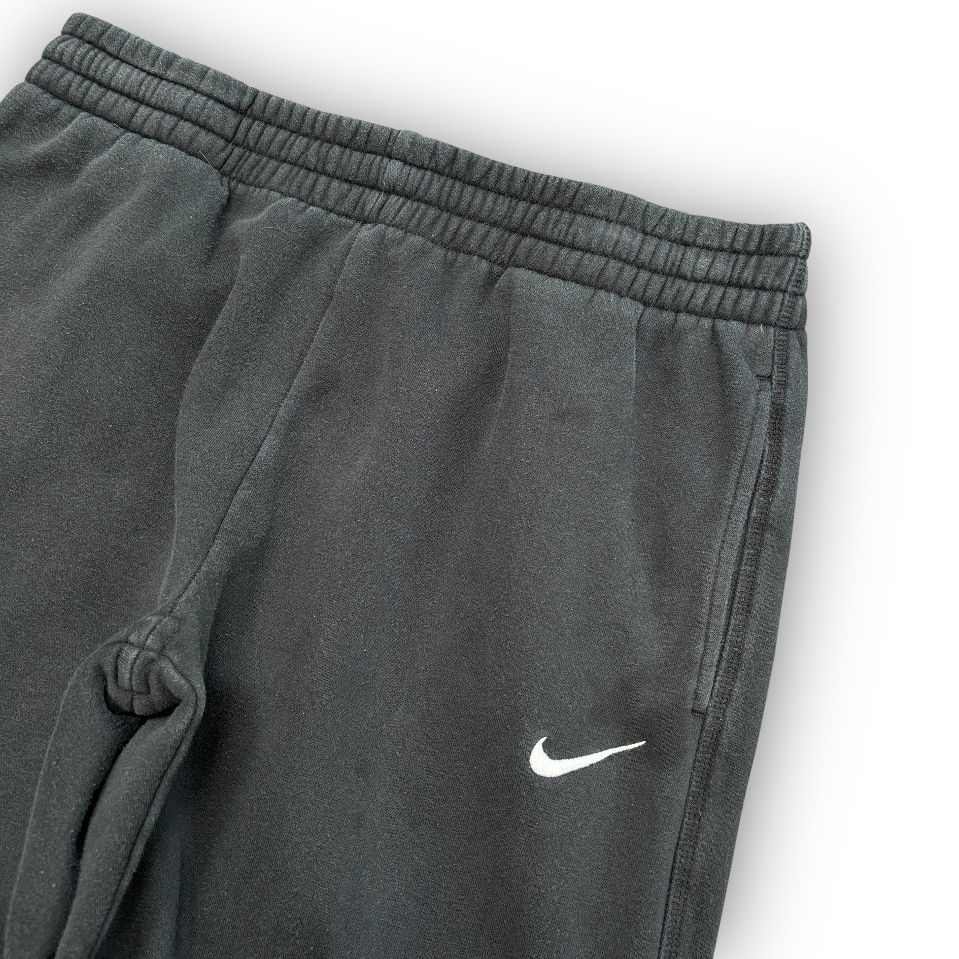 00s Black Nike Joggers (L)