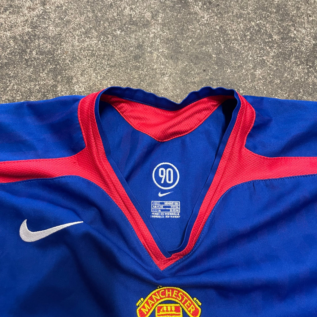 2005/06 Manchester United Away Football Shirt