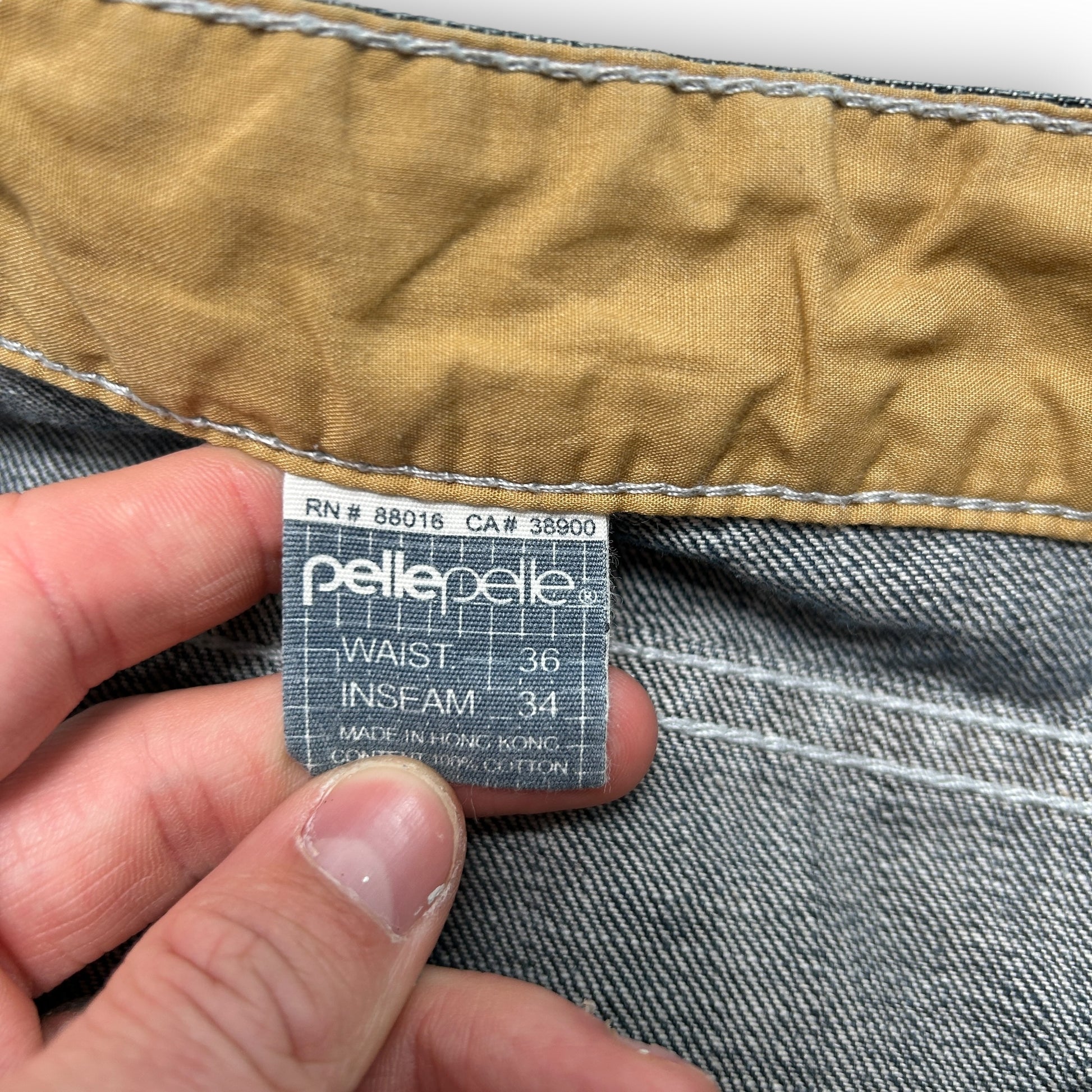 00s Pelle Pelle Embroidered Jeans (36”)