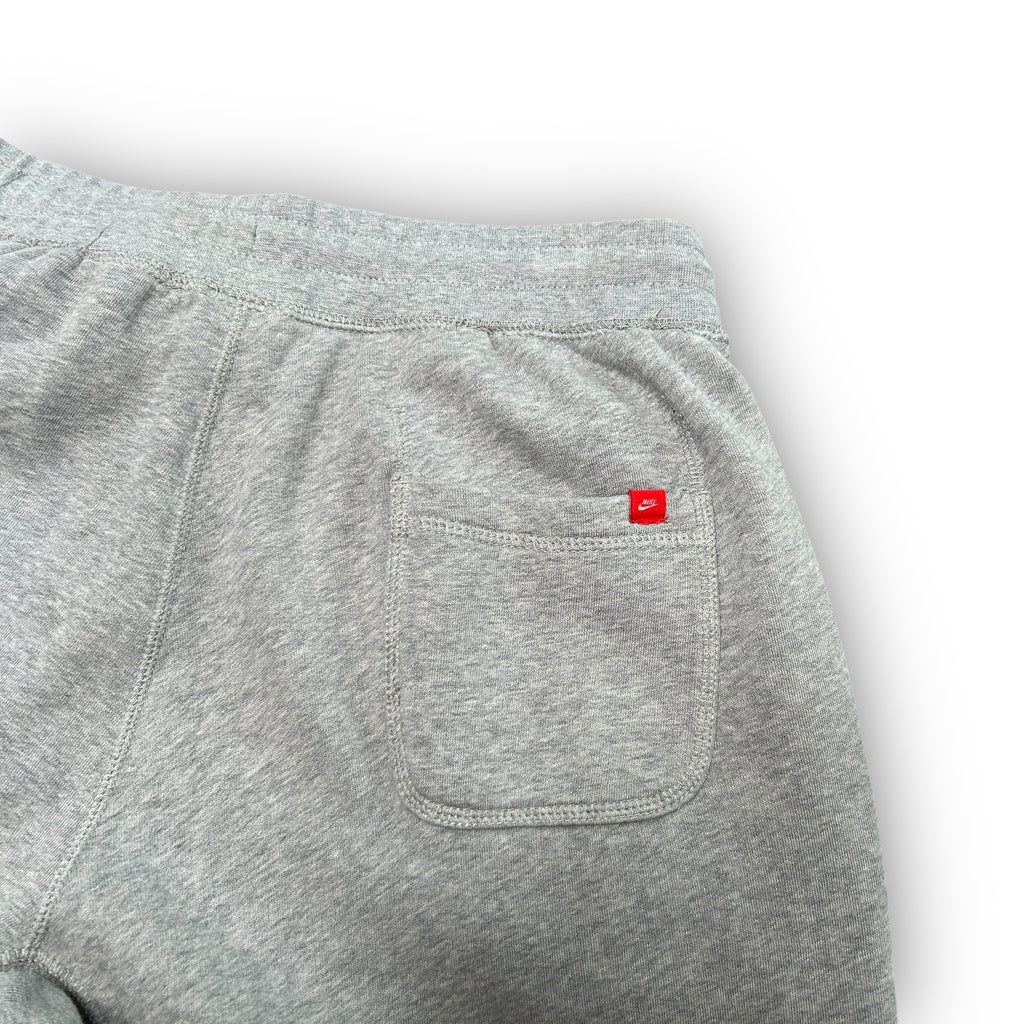 00s Grey Nike Joggers (L)