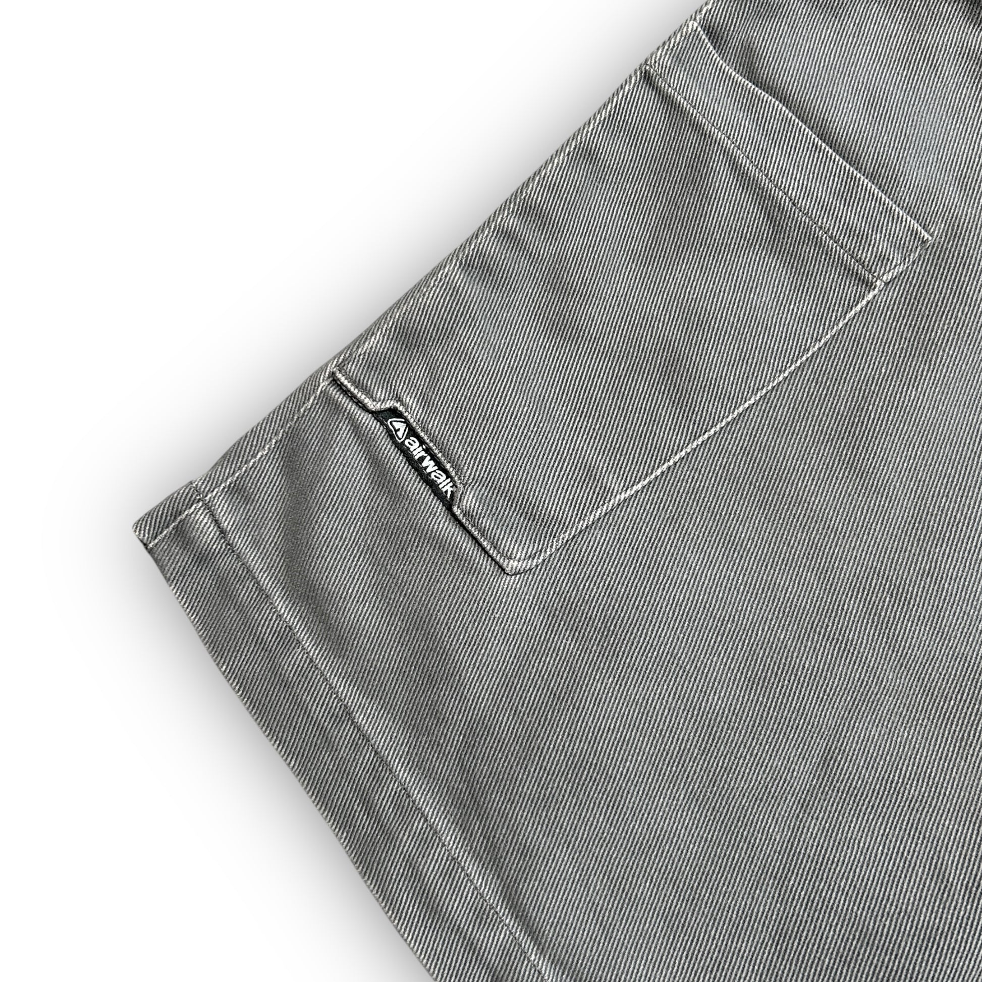 00s Airwalk Baggy Jorts (30")