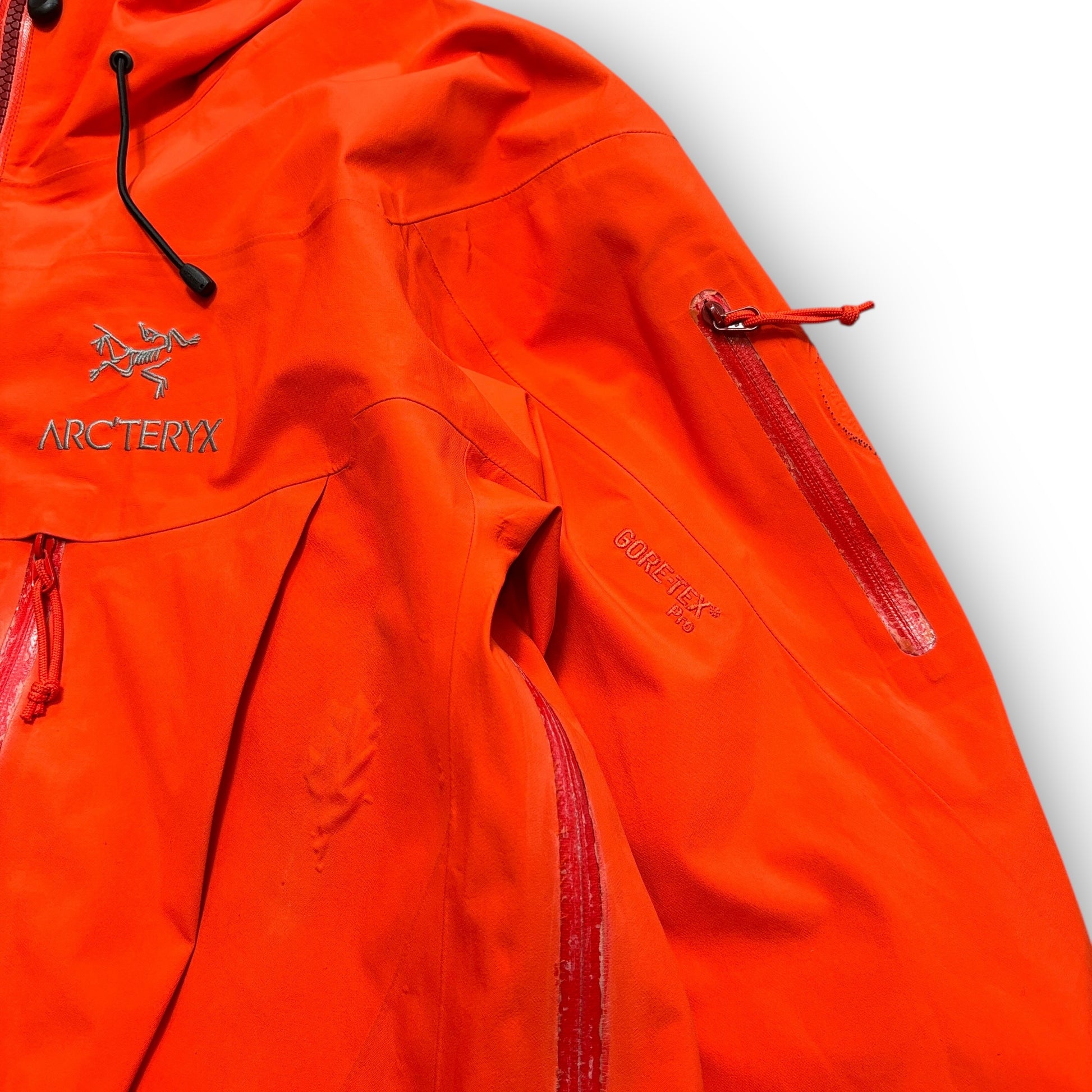 Arc’teryx Gore-tex Pro Jacket (M)