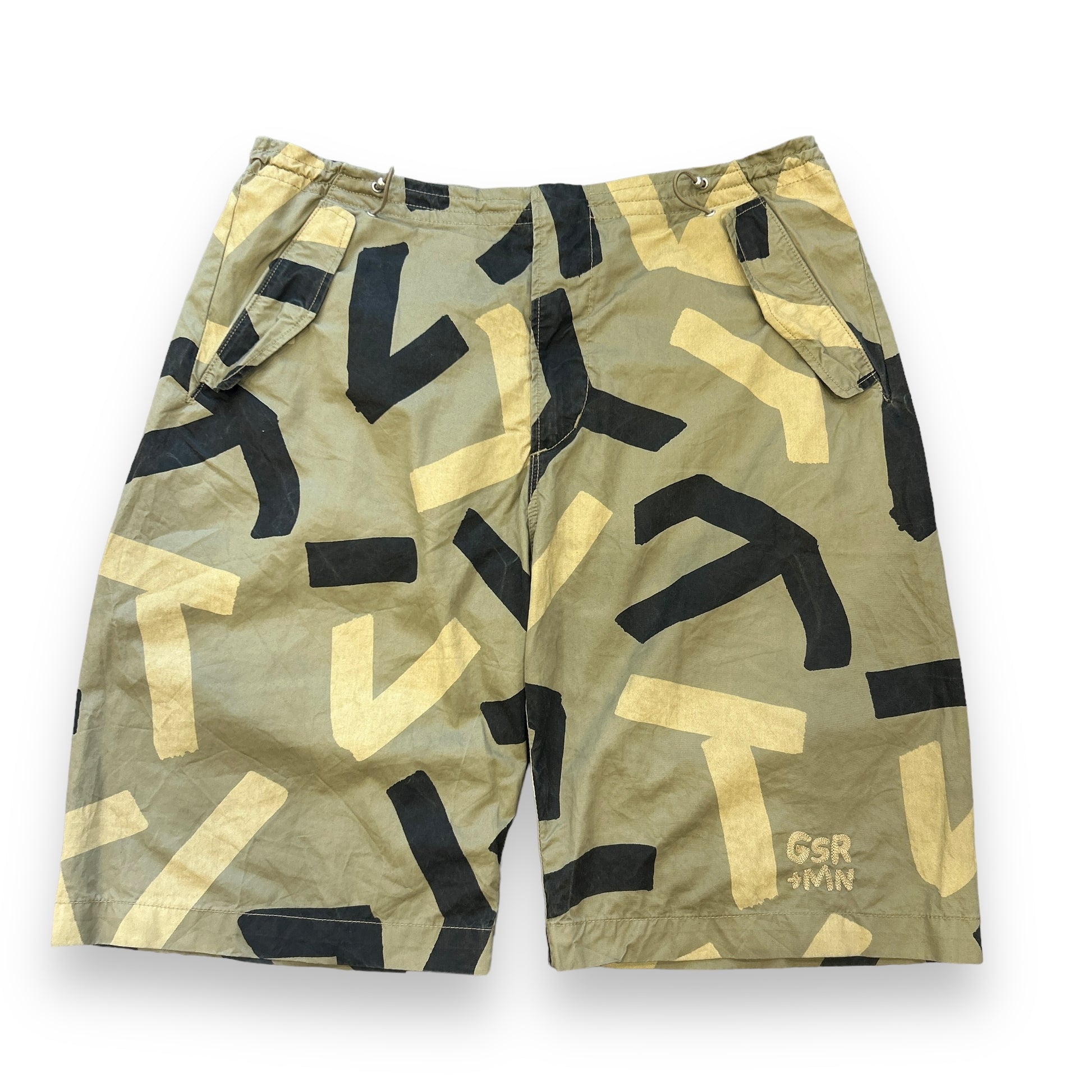 00s G-Star Baggy Camo Shorts (32")