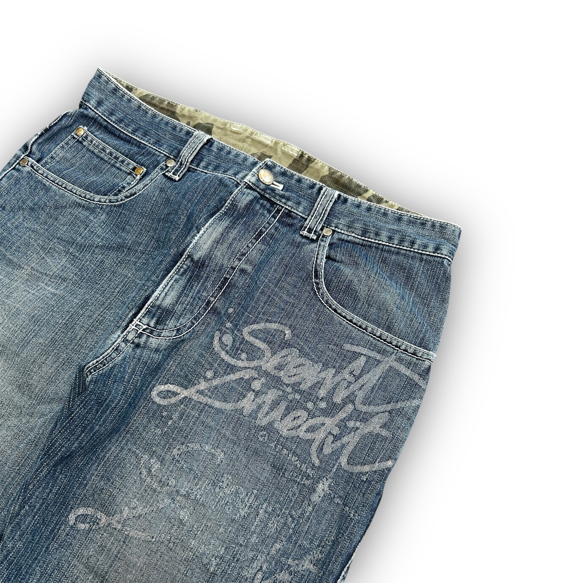Airwalk Archive Graphic Baggy Jeans (30")