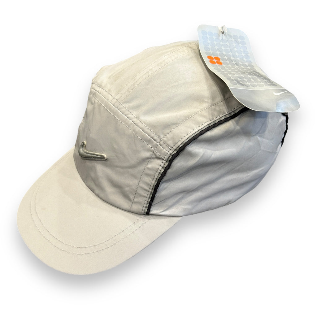 Nike Air Max Hat White/Silver