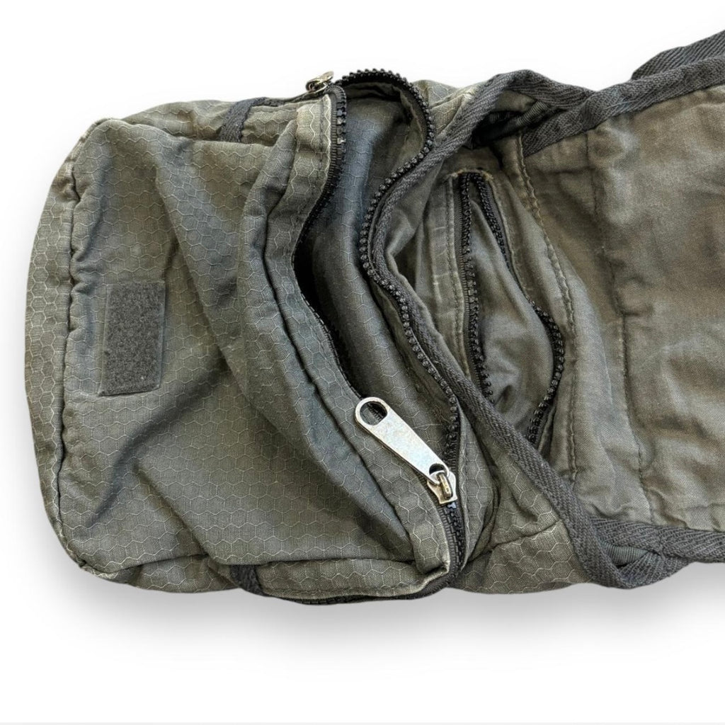 00s Bench Cross Body Bag