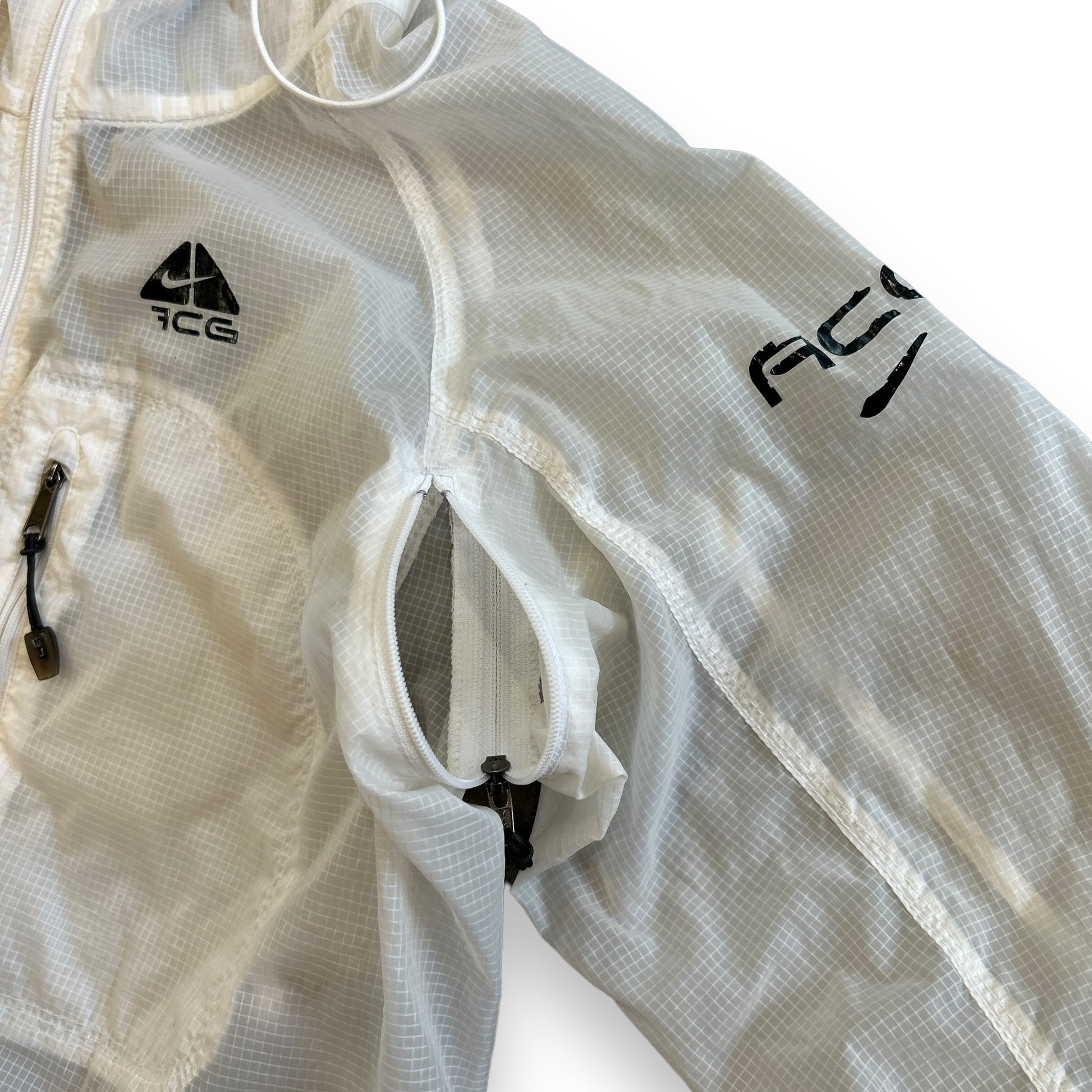 00’s Transparent Nike ACG Jacket (M)