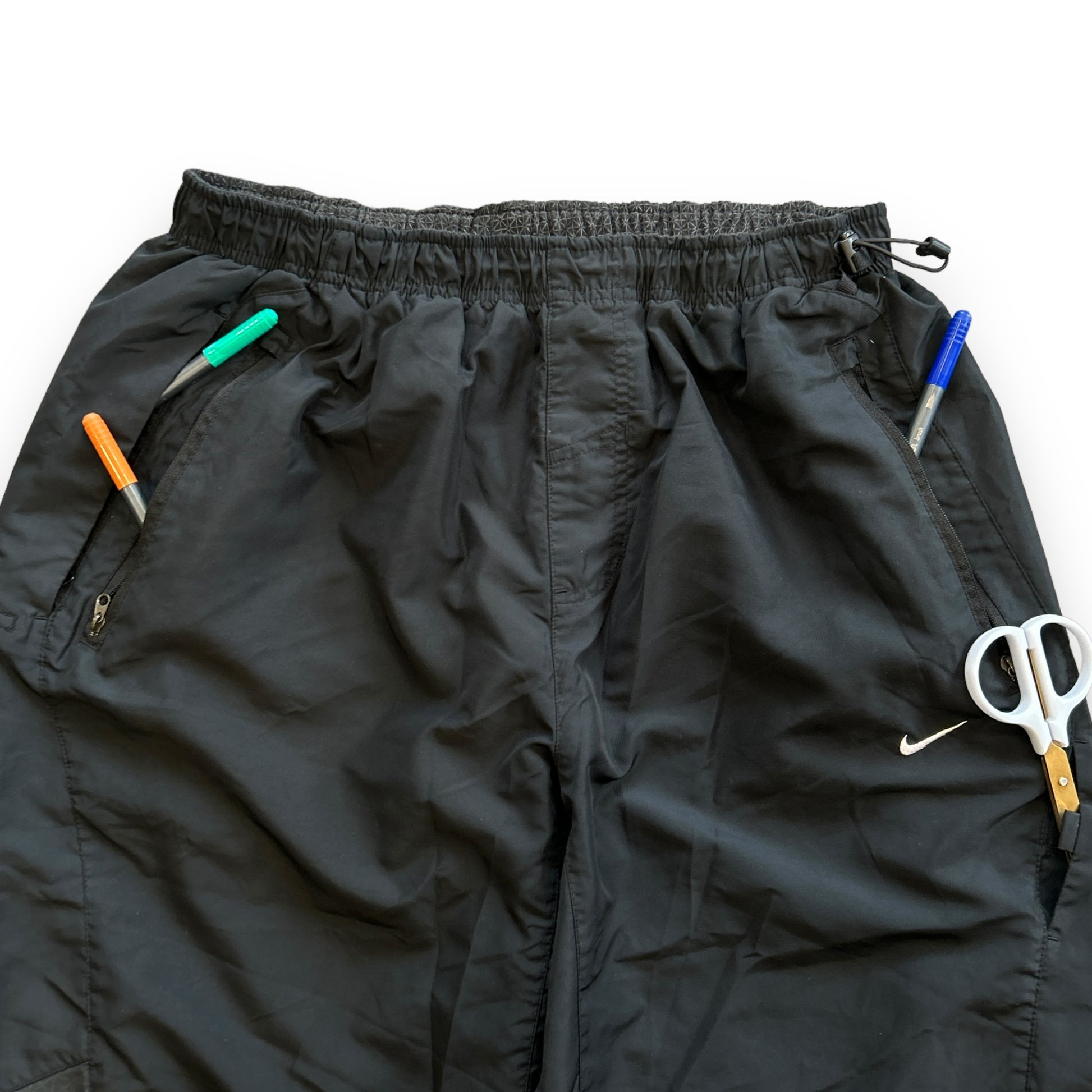 00s Black Nike Baggy Joggers (XL)